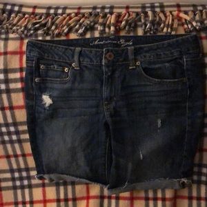EUC American Eagle Bermuda shorts